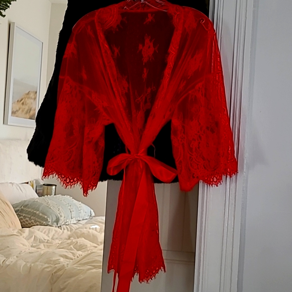 Sexy and flirty red lace short robe.